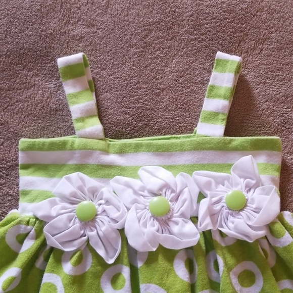 Sweet Heart Rose Dress - Picture 2 of 4